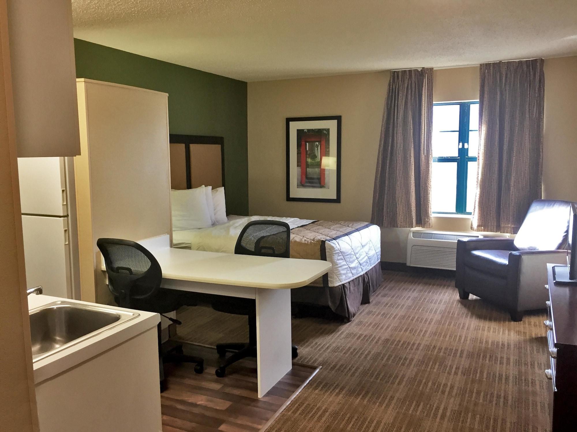 Extended Stay America Select Suites - Detroit - Novi - Haggerty Road Northville Exteriér fotografie