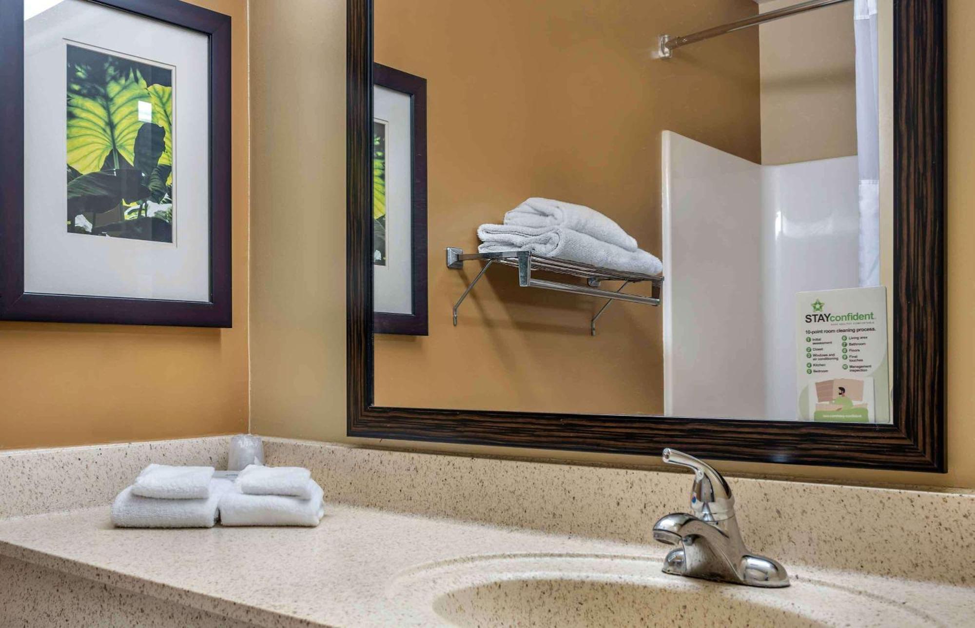 Extended Stay America Select Suites - Detroit - Novi - Haggerty Road Northville Exteriér fotografie